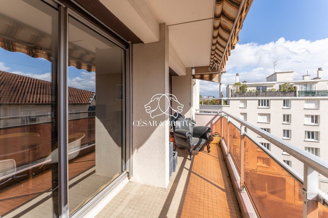 Apartment in Tête d'Or-Foch-Vitton, Lyon 6e Arrondissement, Lyon 4 - 17536136