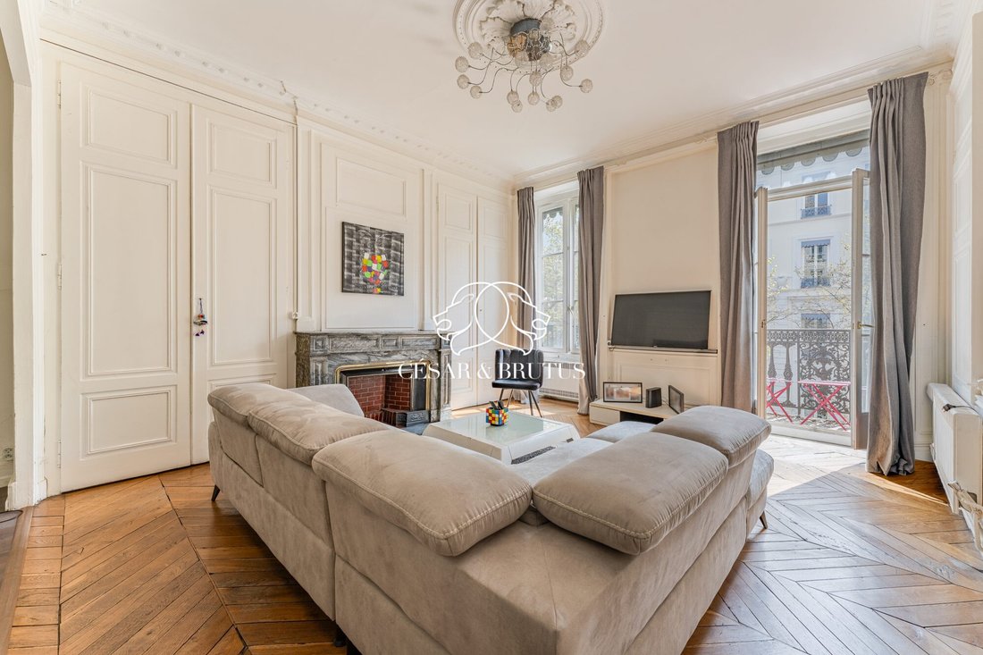 Apartment in Tête d'Or-Foch-Vitton, Lyon 6e Arrondissement, Lyon 3 - 17912557