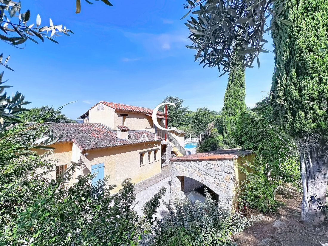 Villa in Montauroux, Provence-Alpes-Côte d'Azur, France 2 - 17362467