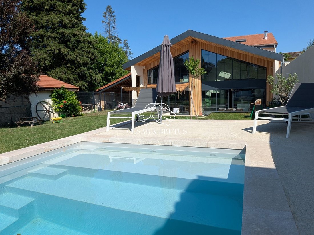 House in Charly, Auvergne-Rhône-Alpes, France 1 - 16561104