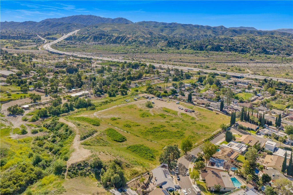 Land in Los Angeles, California, United States 3 - 17453836