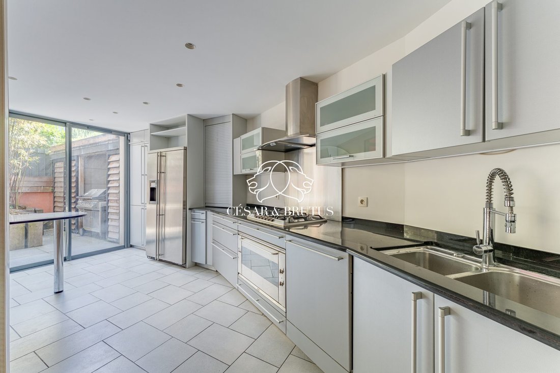 Apartment in Monplaisir-Le Bachut, Lyon 8ème, Lyon 4 - 17739894