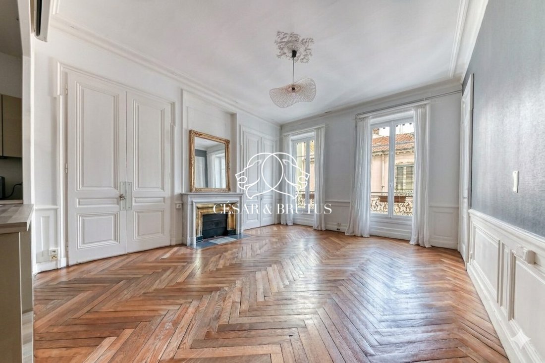 Apartment in Tête d'Or-Foch-Vitton, Lyon 6e Arrondissement, Lyon 1 - 17995666