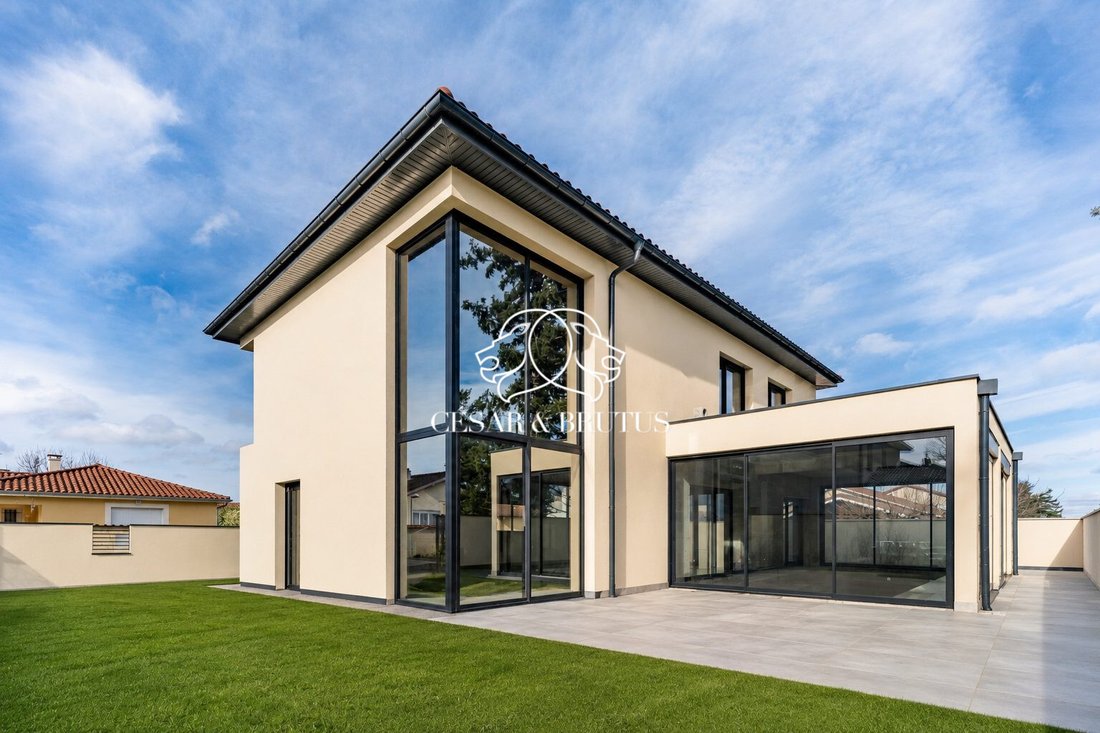 House in Centre, Mions, France 1 - 18514683