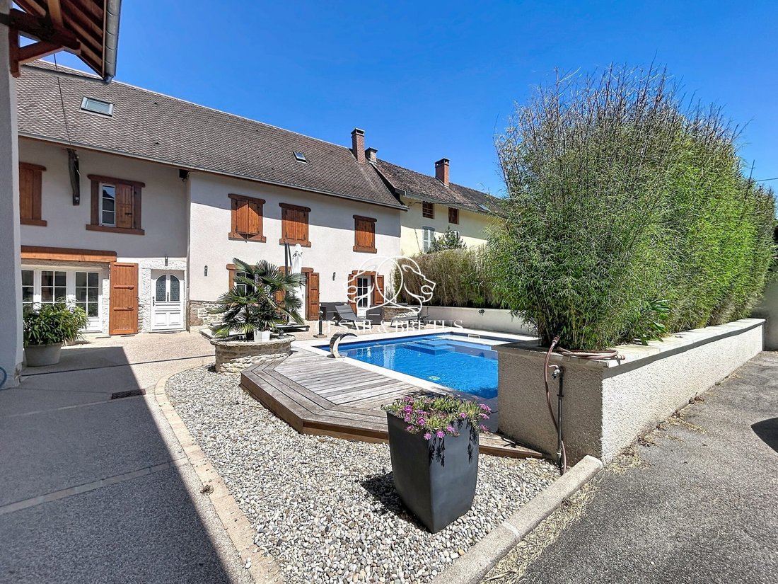 House in Saint-Chef, Auvergne-Rhône-Alpes, France 3 - 18115506