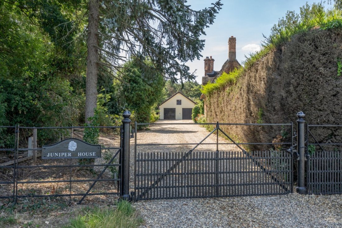 House in Ketteringham, England 1 - 18545491