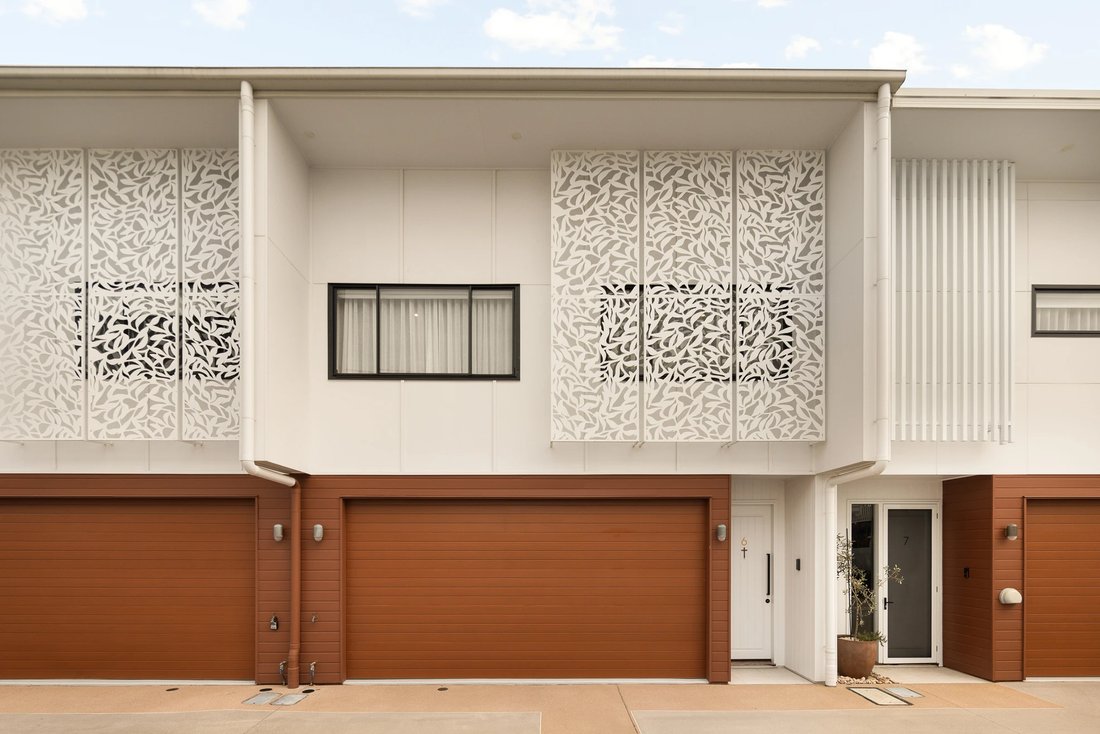 Townhouse in Ascot, Queensland, Australia 1 - 18545706