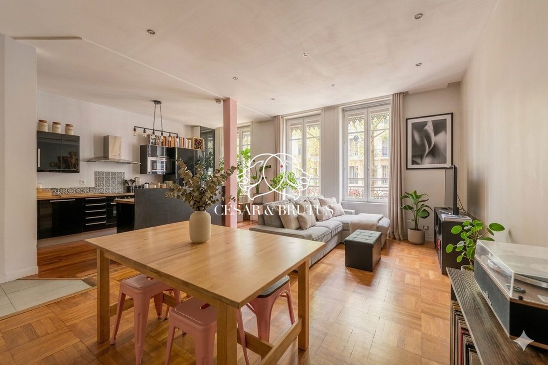 Apartment in Tête d'Or-Foch-Vitton, Lyon 6e Arrondissement, Lyon 3 - 18060001