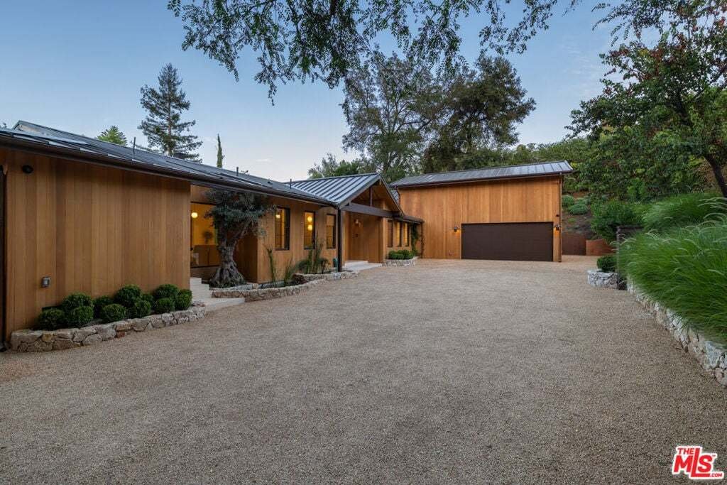 House in Los Angeles, California, United States 4 - 18532770