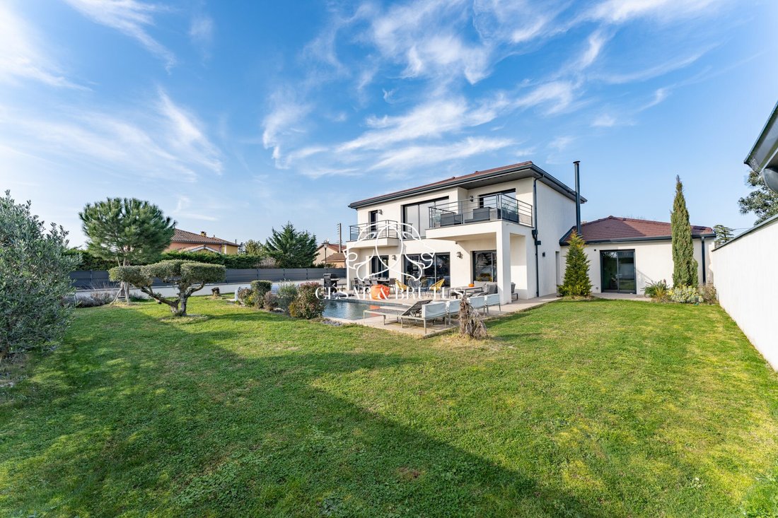 House in Genas, Auvergne-Rhône-Alpes, France 1 - 17561746