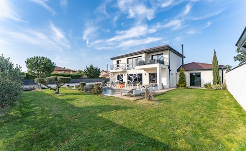 House in Genas, Auvergne-Rhône-Alpes, France 1