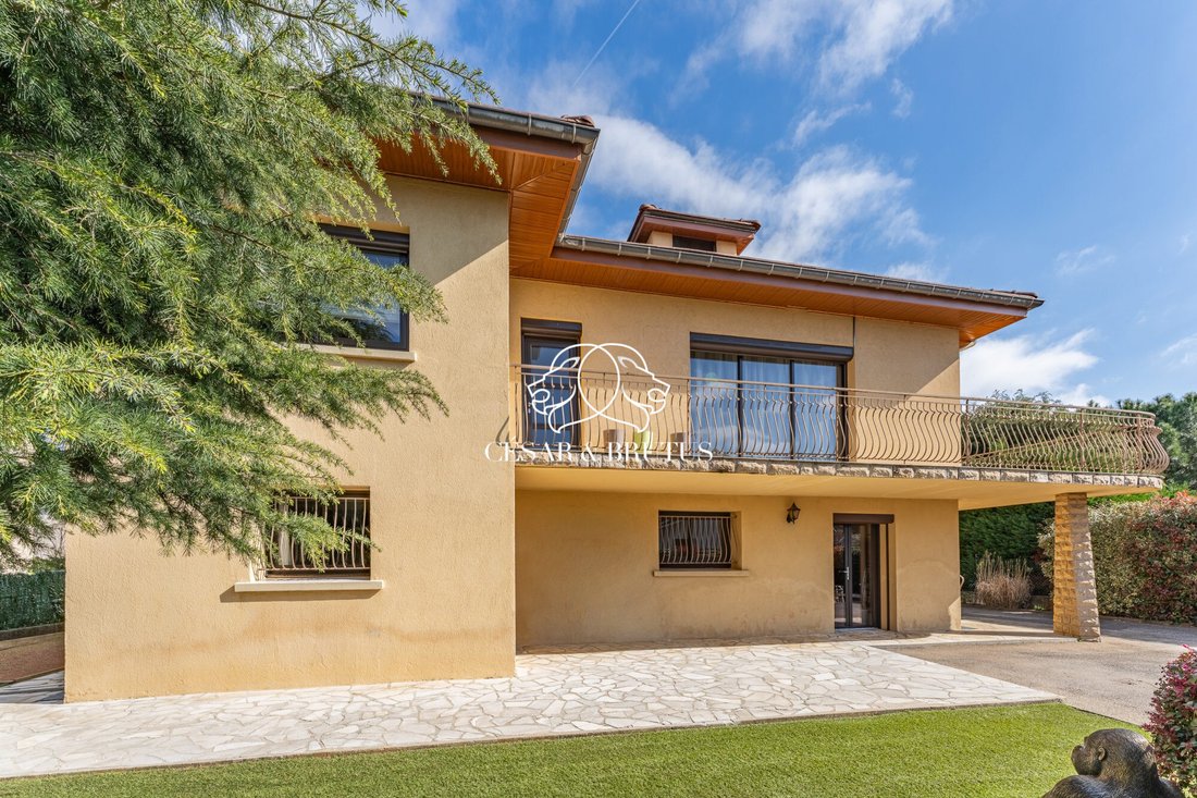 House in Corbas, Auvergne-Rhône-Alpes, France 3 - 18043480