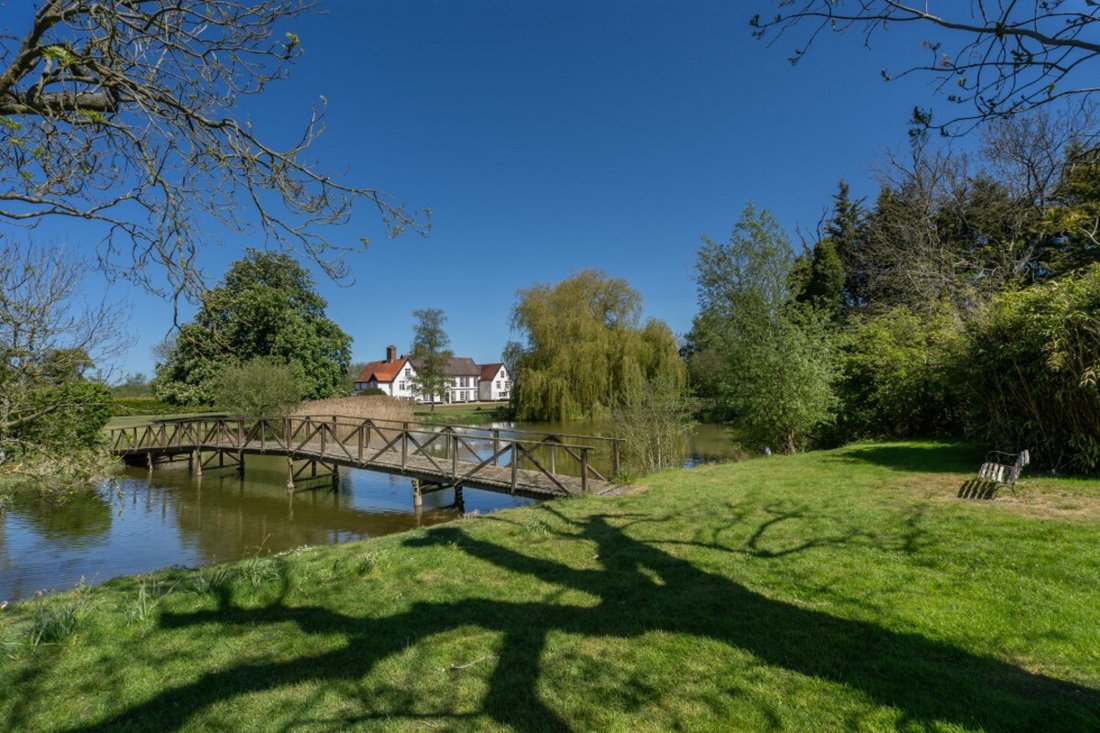House in Norfolk, England 4 - 18545782