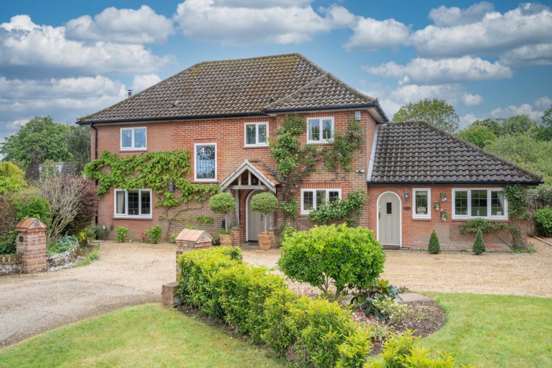 House in Thorpe End, England 4 - 18545817