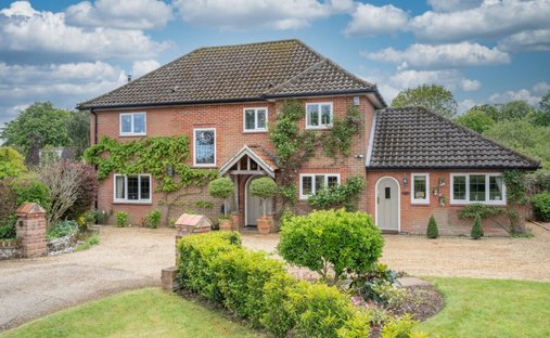 House in Thorpe End, England 1