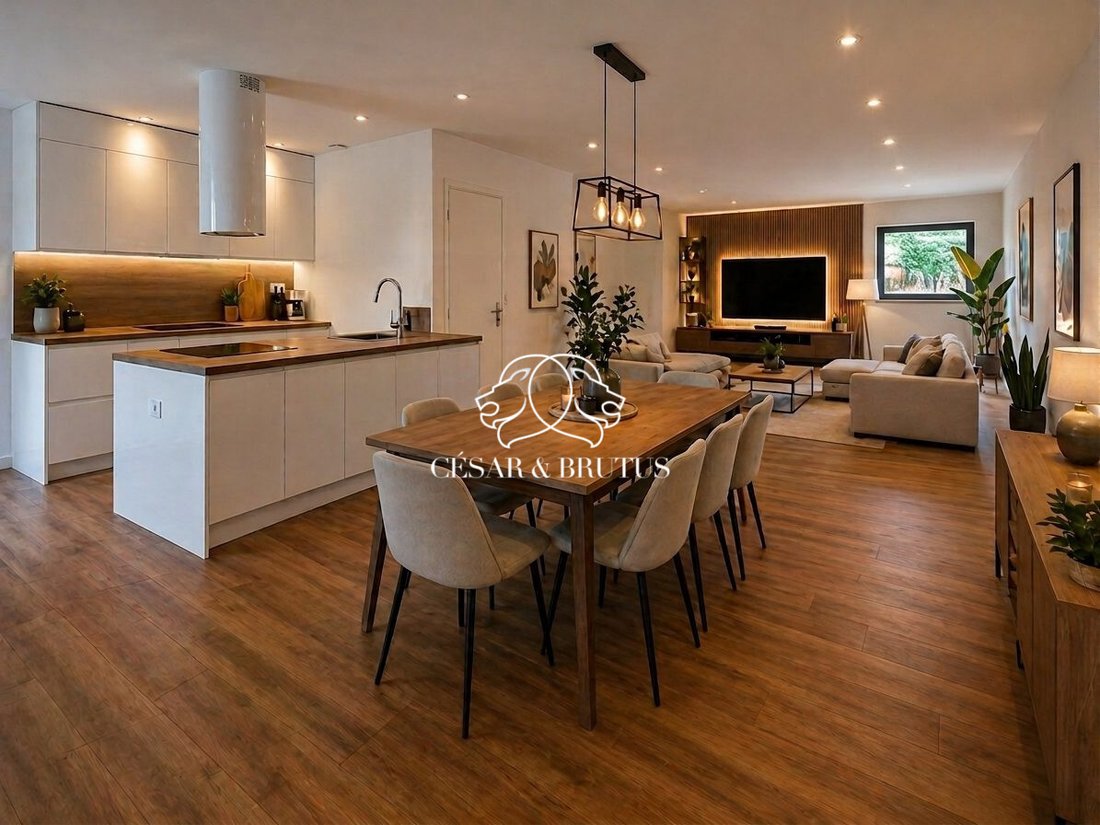 House in Centre-Bourg, Saint-Genis-Laval, France 2 - 17912509