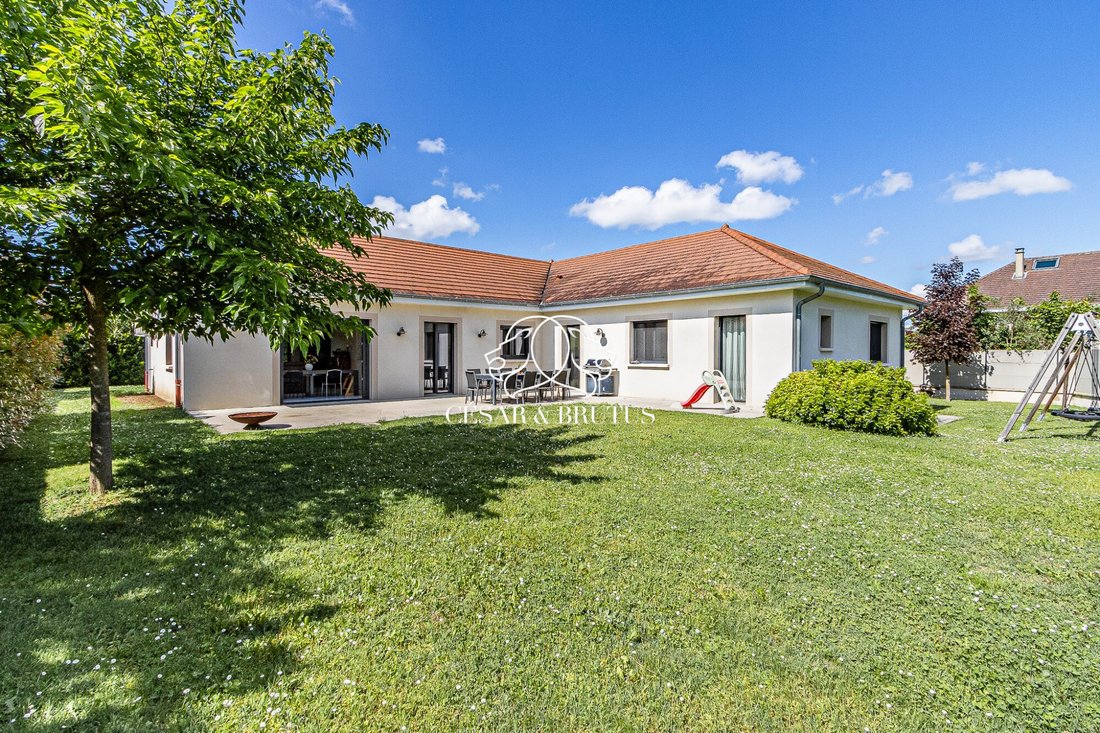 House in Perica-La Roue, Rillieux-la-Pape, France 1 - 17912475