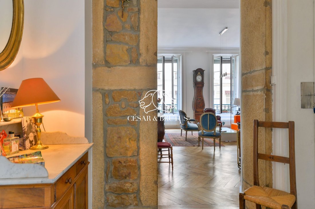Wohnung in Perralière, Lyon, Auvergne-Rhone-Alpen 1 - 17545553