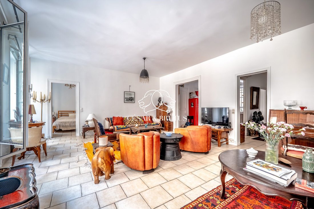 Apartment in Elysées-Madeleine, Paris 8e Arrondissement, Paris 4 - 17815799