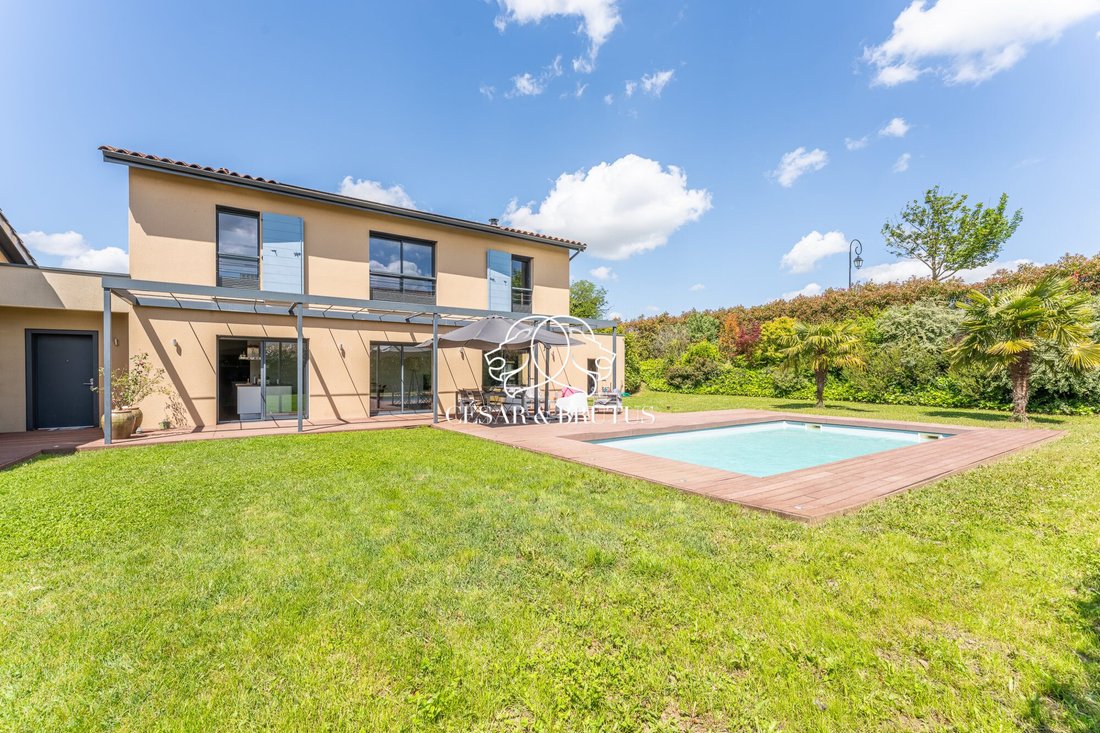 House in Sathonay-Village, Auvergne-Rhône-Alpes, France 3 - 18043461