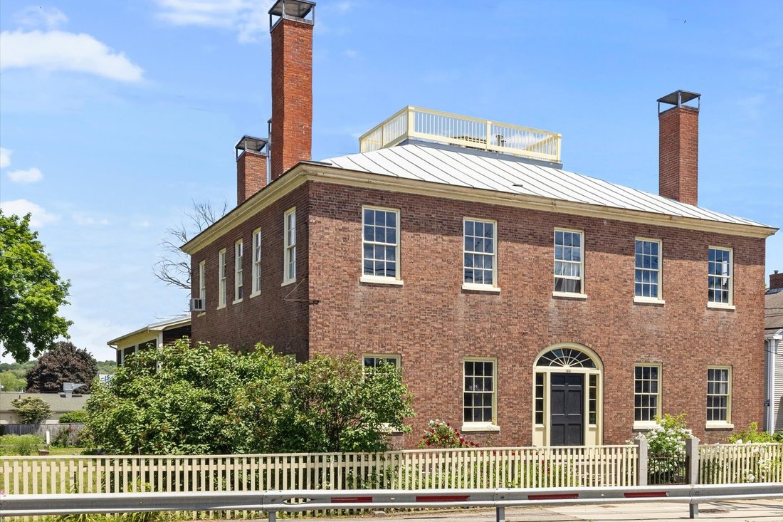 House in Danvers, Massachusetts, United States 1 - 18544994