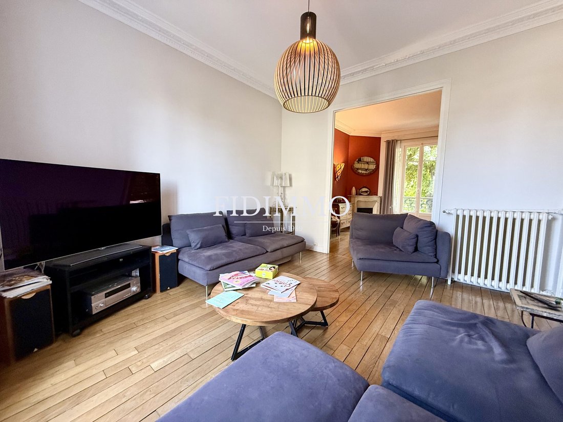 House in Chennevieres-sur-Marne, Ile-de-France, France 3 - 16314956