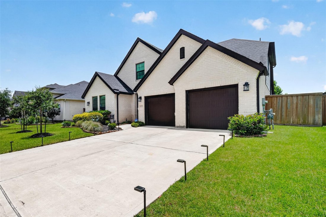 House in Katy, Texas, United States 4 - 18545224