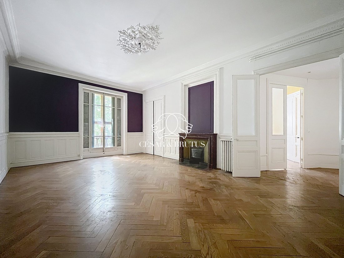 Apartment in Tête d'Or-Foch-Vitton, Lyon 6e Arrondissement, Lyon 2 - 18012198