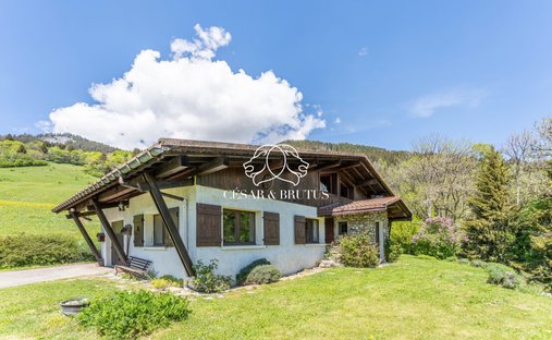 Chalet in Megève, Auvergne-Rhône-Alpes, France 1
