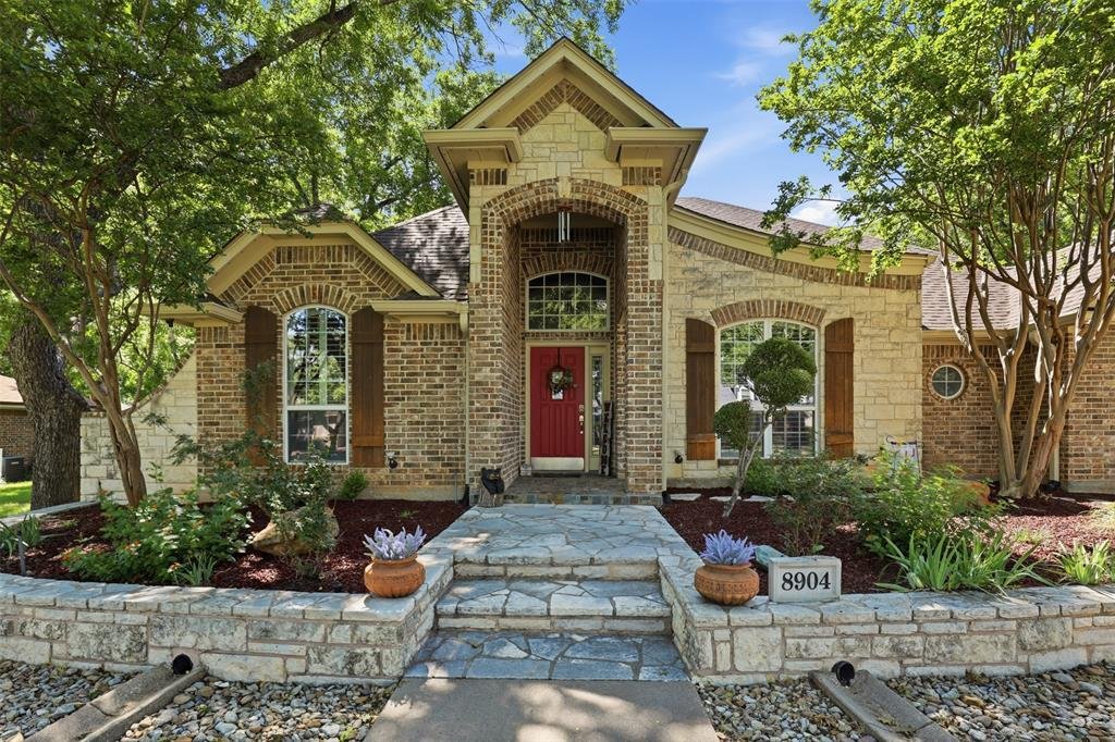 House in Granbury, Texas, United States 3 - 18545301