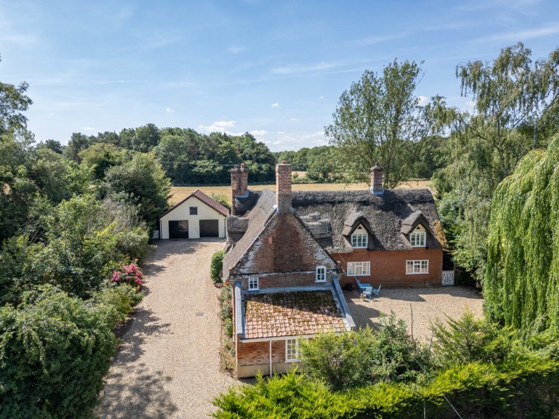 House in Ketteringham, England 2 - 18545491