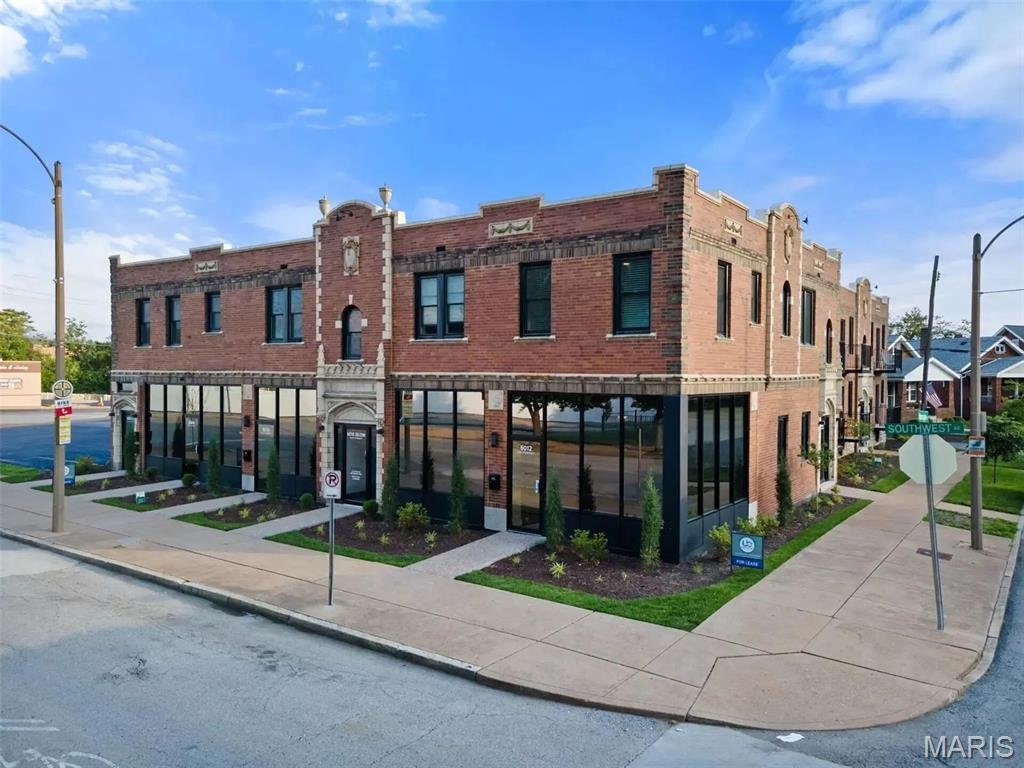 St. Louis, Missouri, United States 2 - 18545072