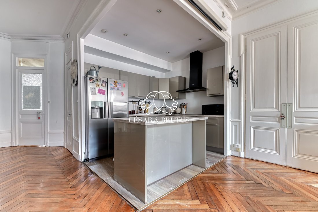 Apartment in Tête d'Or-Foch-Vitton, Lyon 6e Arrondissement, Lyon 5 - 17995666