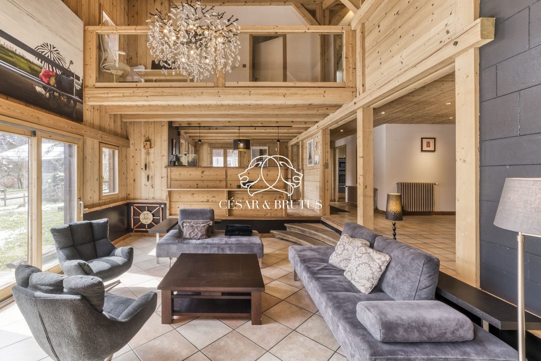 Chalet in Servoz, Auvergne-Rhône-Alpes, France 1 - 17635086
