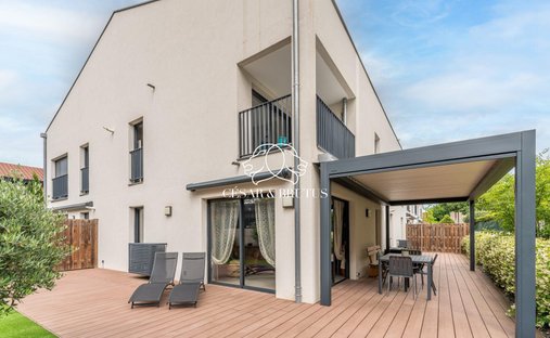 Apartment in Bron, Auvergne-Rhône-Alpes, France 1