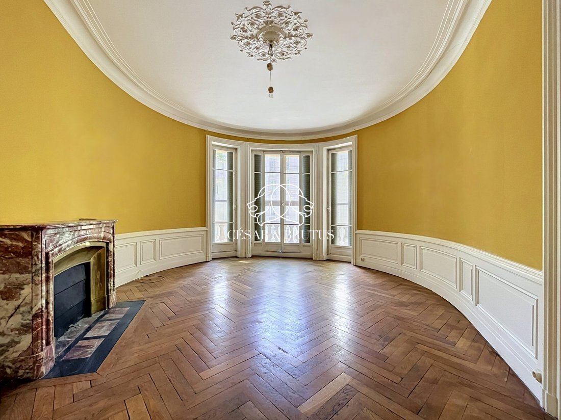 Apartment in Tête d'Or-Foch-Vitton, Lyon 6e Arrondissement, Lyon 4 - 18012198