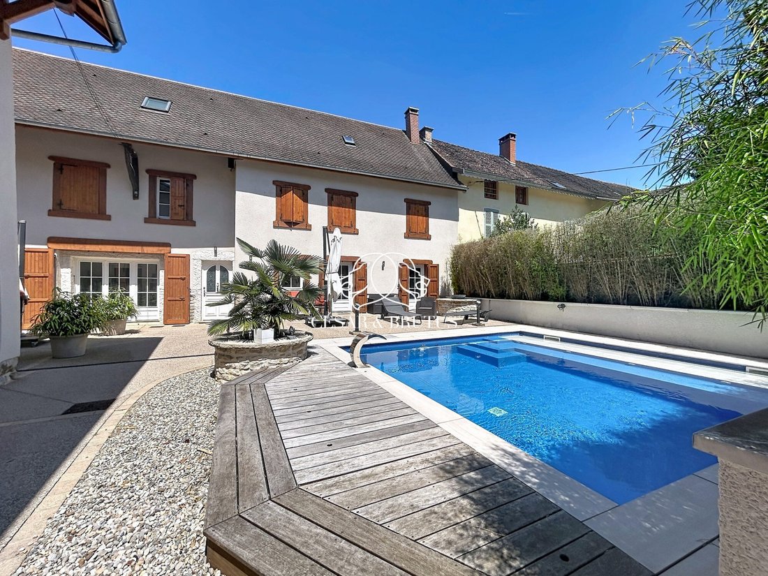 House in Saint-Chef, Auvergne-Rhône-Alpes, France 1 - 18115506