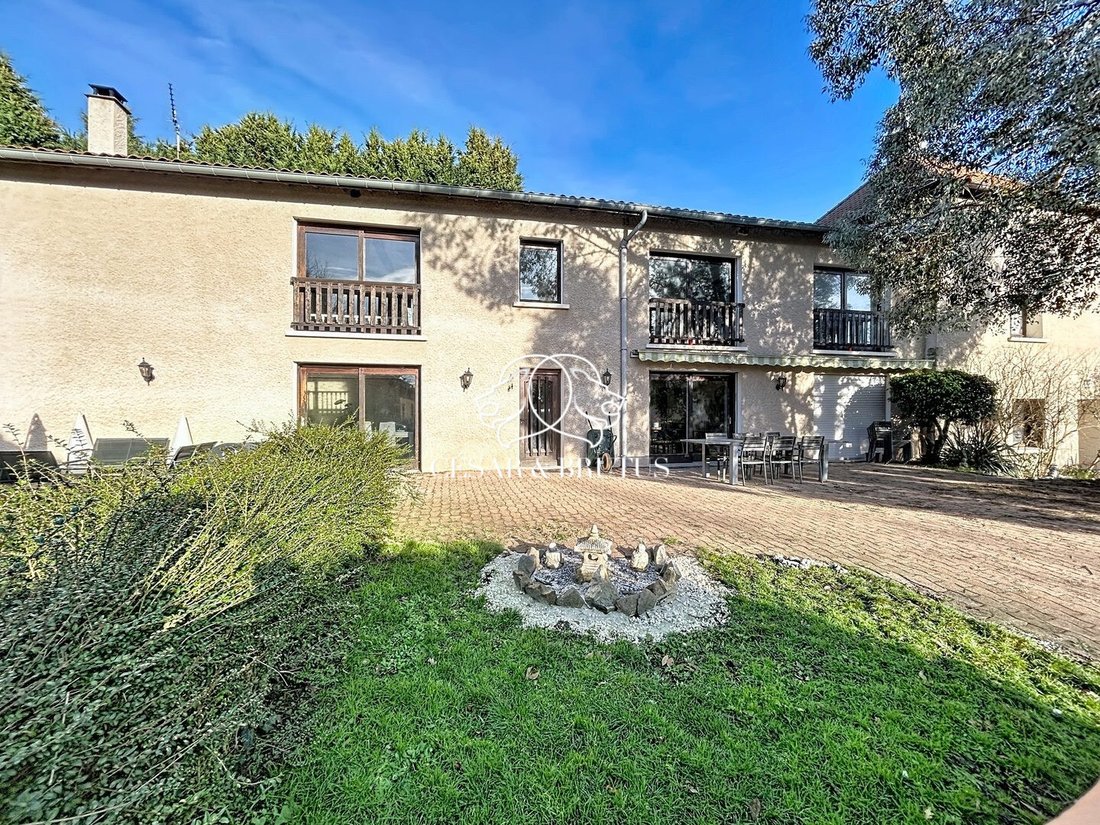 Farm Ranch in Nervieux, Auvergne-Rhône-Alpes, France 2 - 17072326