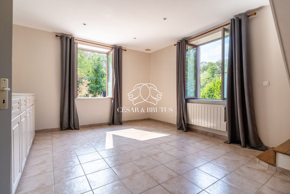 Apartment in Centre et Nord Ouest, Saint-Didier-au-Mont-d'Or, France 1 - 17362561