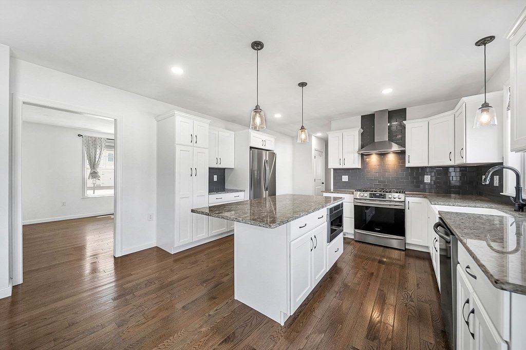 House in Bridgewater, Massachusetts, United States 4 - 18545366