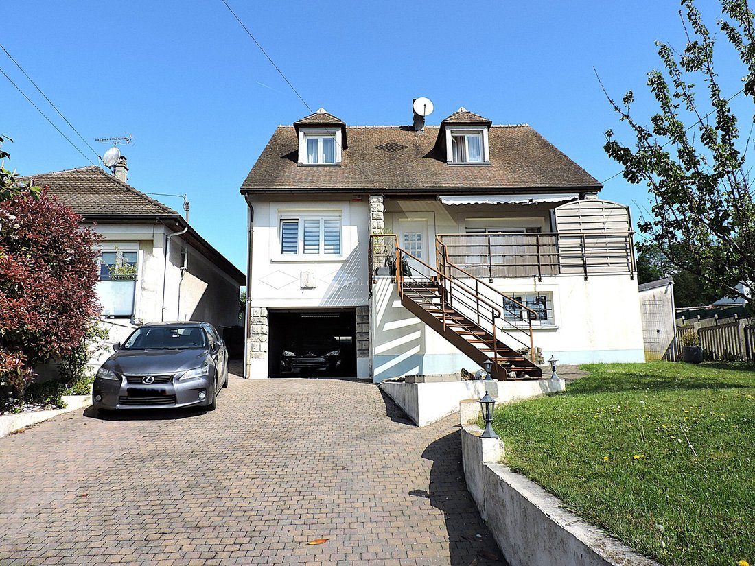 House in Dampmart, Ile-de-France, France 3 - 17766861