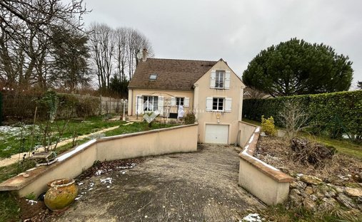 House in La Genevraye, Ile-de-France, France 1