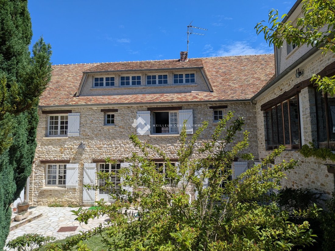 House in Thoiry, Ile-de-France, France 4 - 18496189