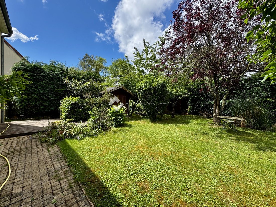 House in Mortefontaine, Hauts-de-France, France 2 - 18384839