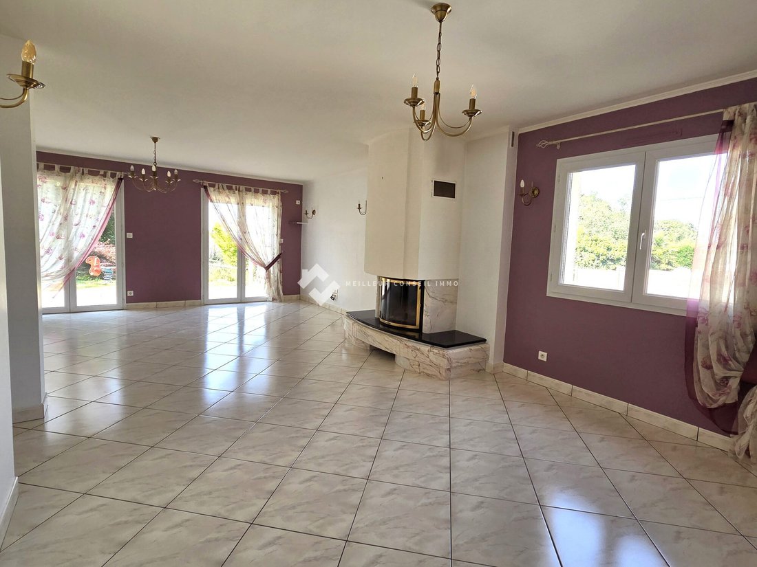 House in Centre Peri, Saint-Ave, France 3 - 18332309