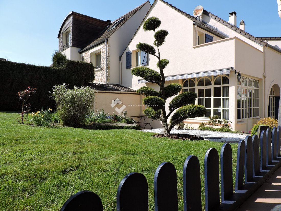 House in Gouvernes, Ile-de-France, France 1 - 16692300