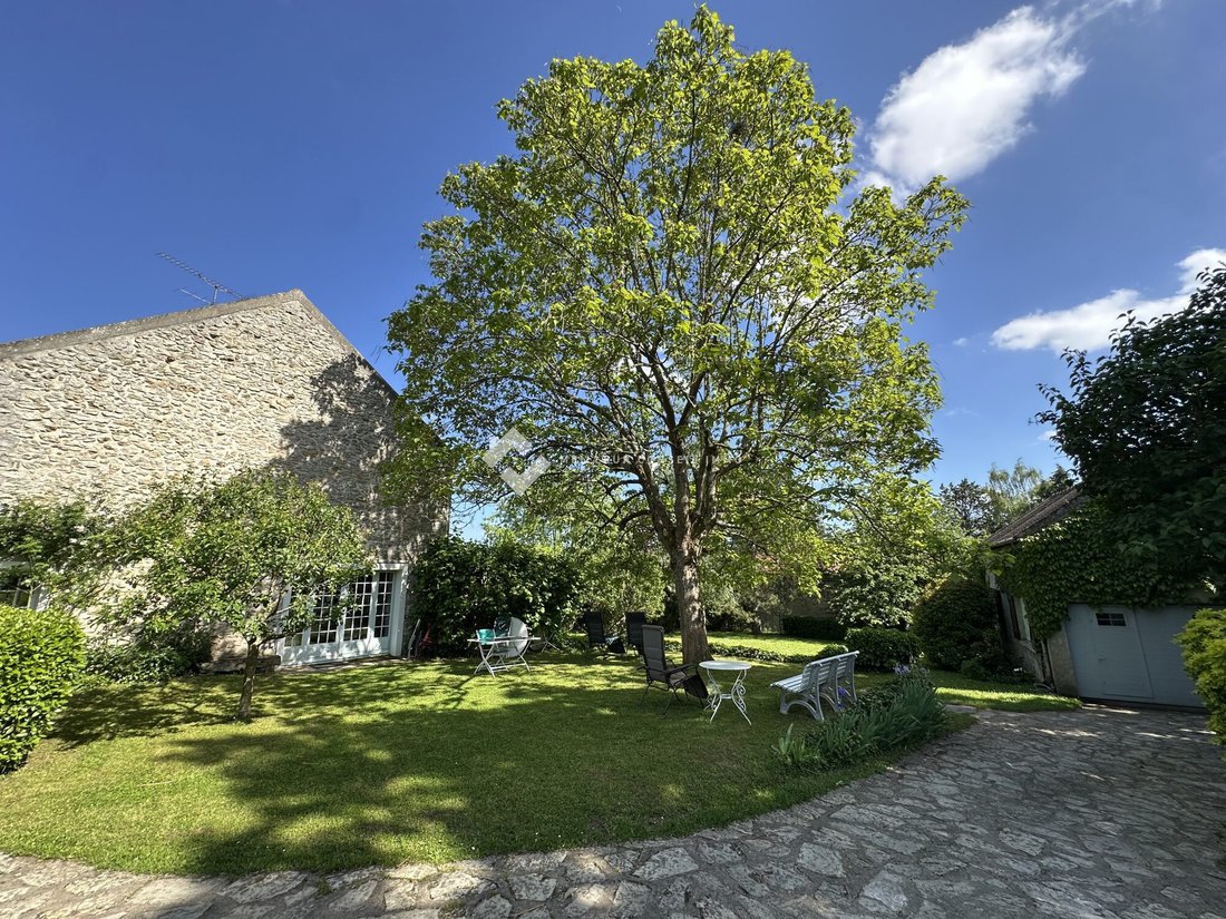 House in Savigny-le-Temple, Ile-de-France, France 1 - 17412959
