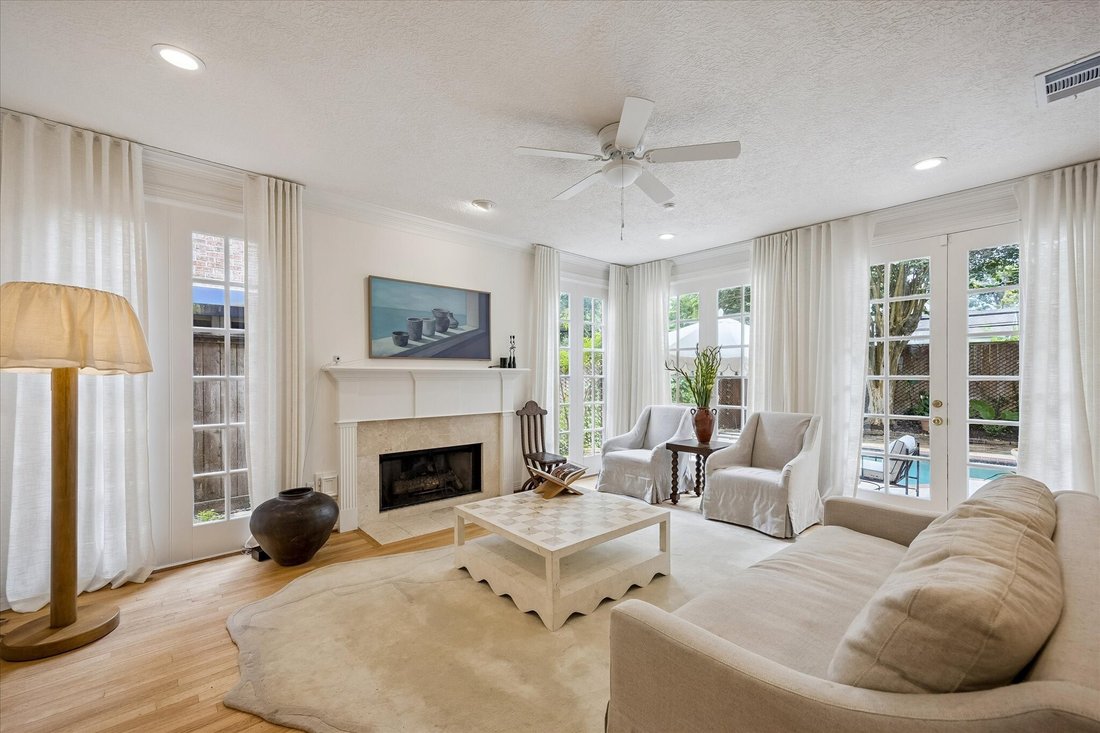 Townhouse in Houston, Texas, United States 3 - 18544913