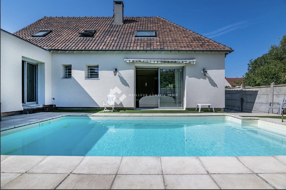 House in Croix-Blanche-Cardinal-Bel Abord, Chilly-Mazarin, France 2 - 18151321