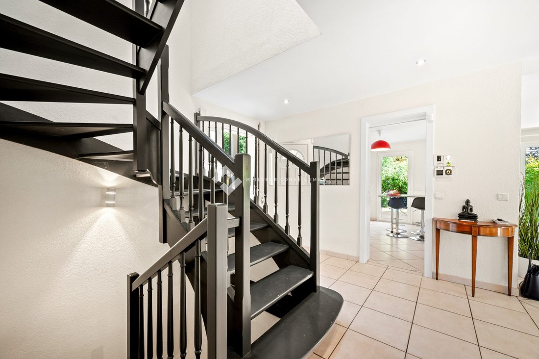 House in Divonne-les-Bains, Auvergne-Rhône-Alpes, France 5 - 17857144